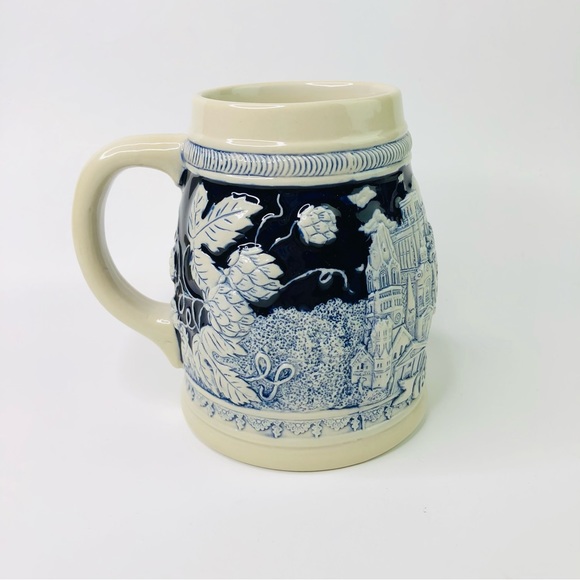 Vintage Ceramic BERLIN GERMAN Beer Stein Mug Castle Blue 5" Tall Hand Painted - Picture 2 of 8